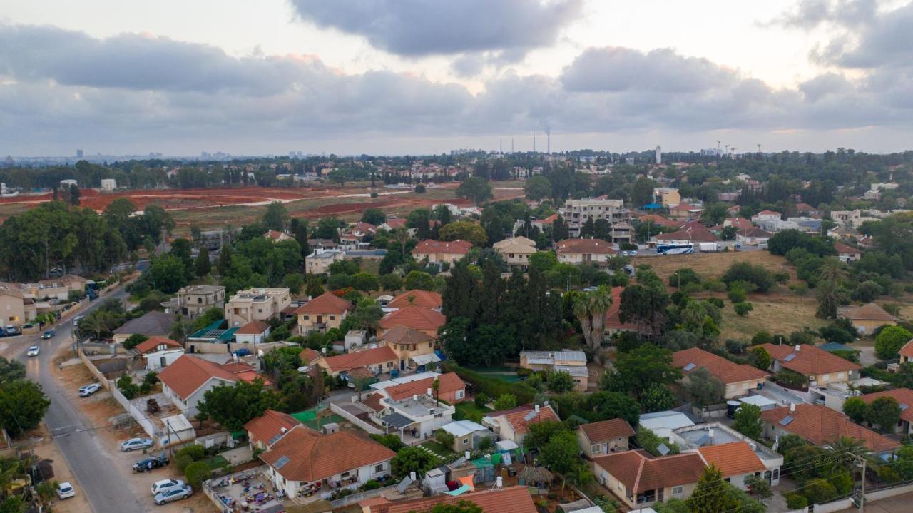 צימר רומנטי ואיכותי בפרדס חנה La Baita Διαμέρισμα Εξωτερικό φωτογραφία